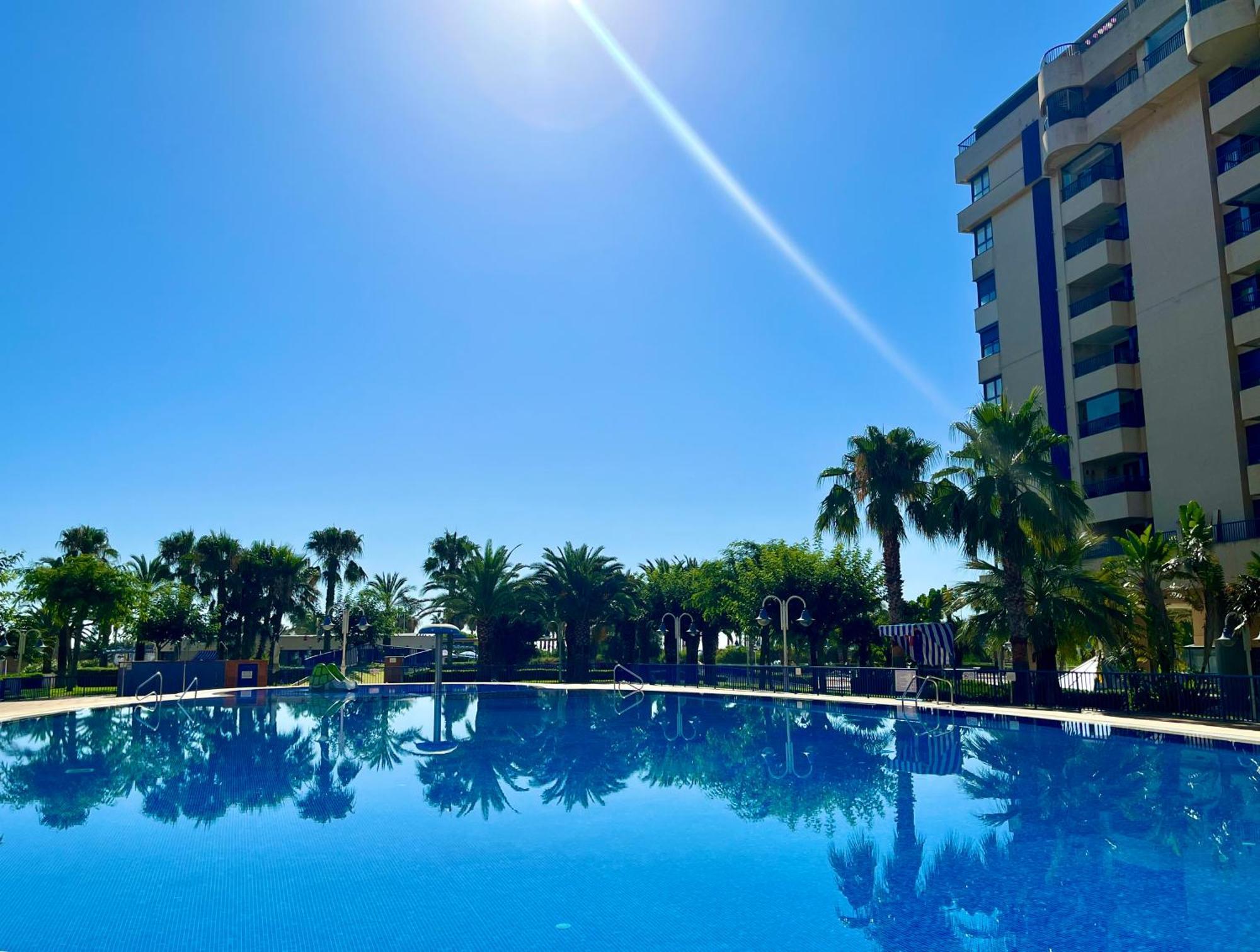 Blue Beach Apartment+Oceanview+Private Parking 瓦伦西亚 外观 照片